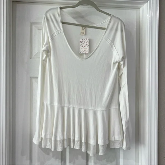 Free People Long Sleeve Tops - Picture 4 of 6